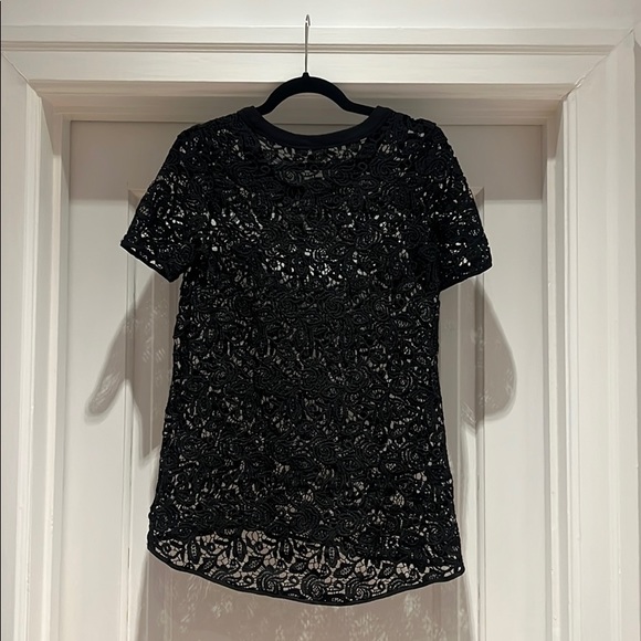Aritzia Wilfred lace top - Picture 4 of 4